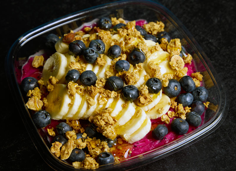 Freedom-Bowls-makes-superfood-dragon-fruit-bowls-in-Lake-Elsinore-CA