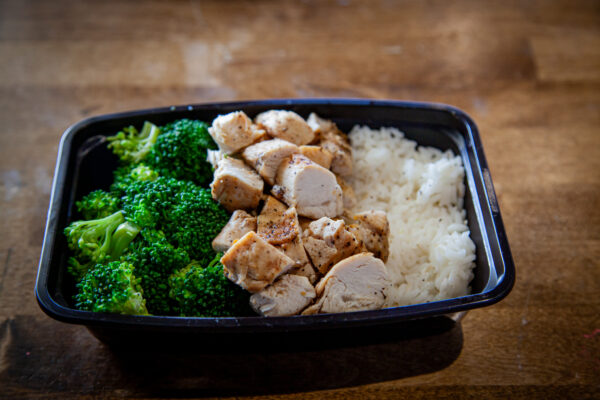 Chicken w/ Jasmine Rice & Broccoli